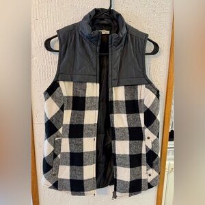 Maurices Black and White Checkered Vest